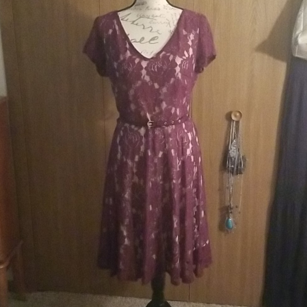 EUC Women's Lace Belted Dress